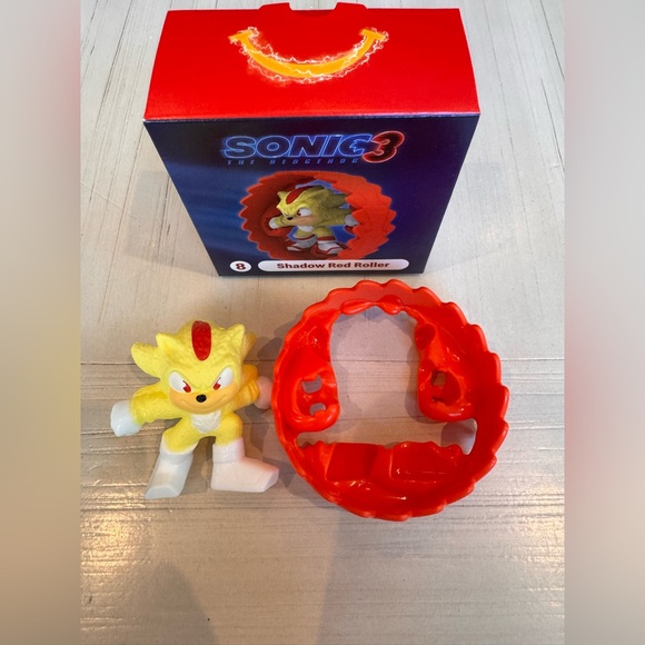 Sonic the Hedgehog 3 Happy Meal Toy – Shadow Red Roller (#8) – Limited Edition - Picture 10 of 12